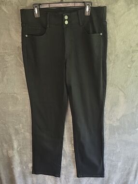 Susan Graver Black Straight-Leg Jeans